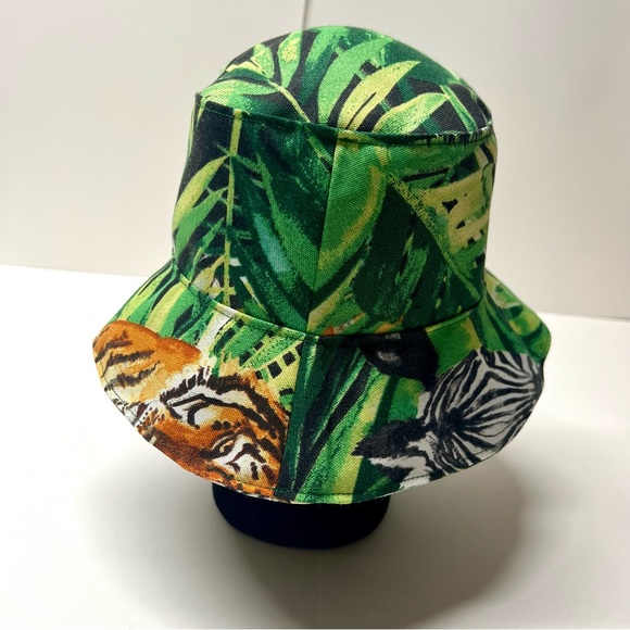 Jungle Print Bucket Hat (size Medium) main image 3